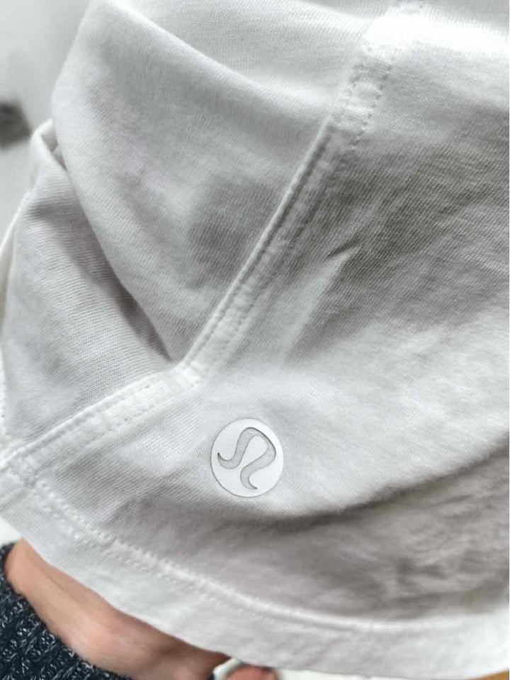 Size 1X Lululemon White Shirt