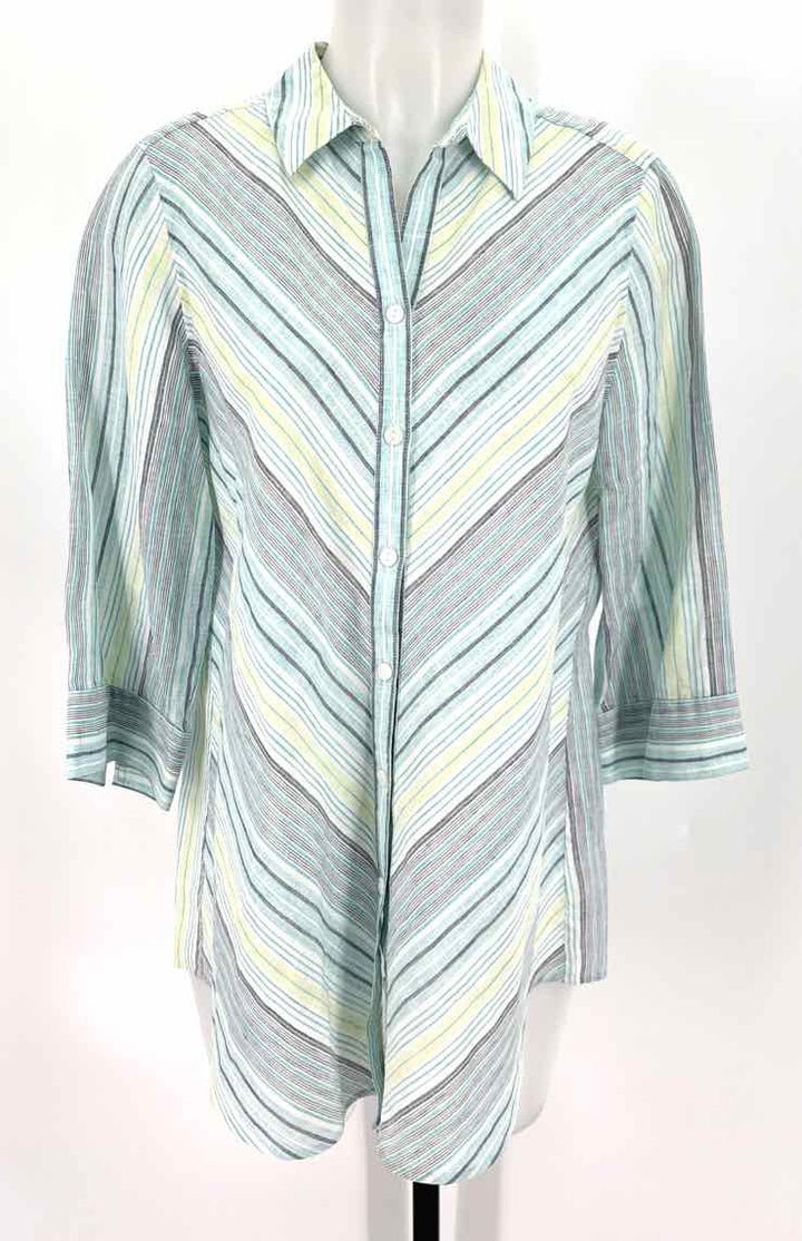 Size L Chico's Blue Shirt