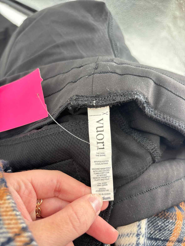Size M VUORI Black Pants