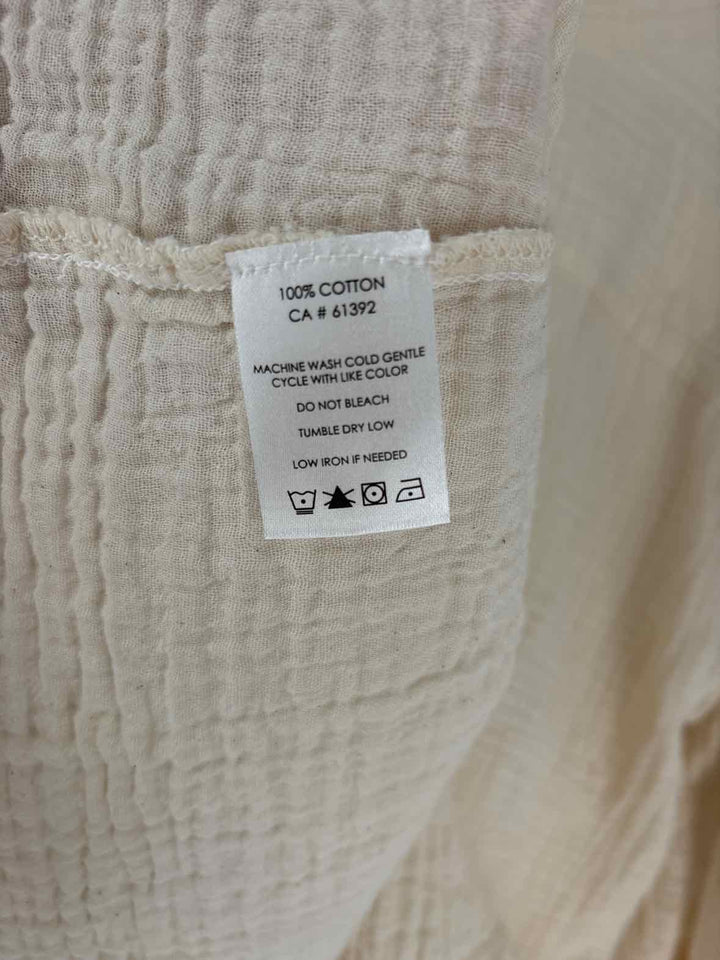 Size M/L Cream Shirt