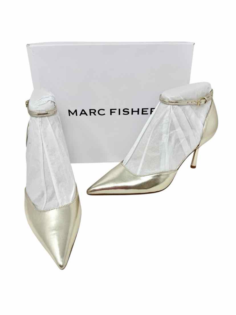 Shoe Size 8 MARC FISHER Gold Leather Pumps