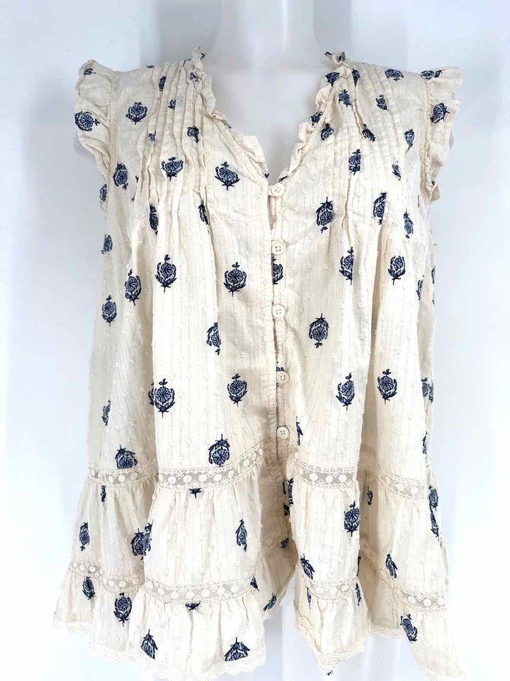 Size 00 Cream Shirt