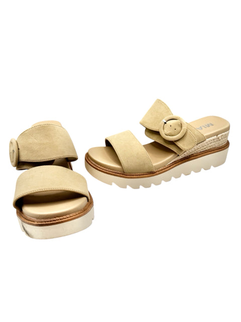 Shoe Size 8.5 MIA Tan Sandals