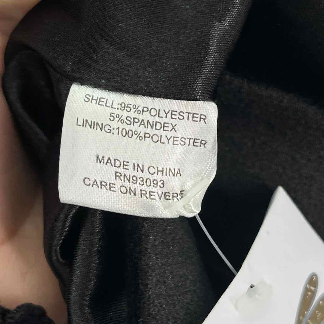 Size M TYLER BOE Black Velour Blazer
