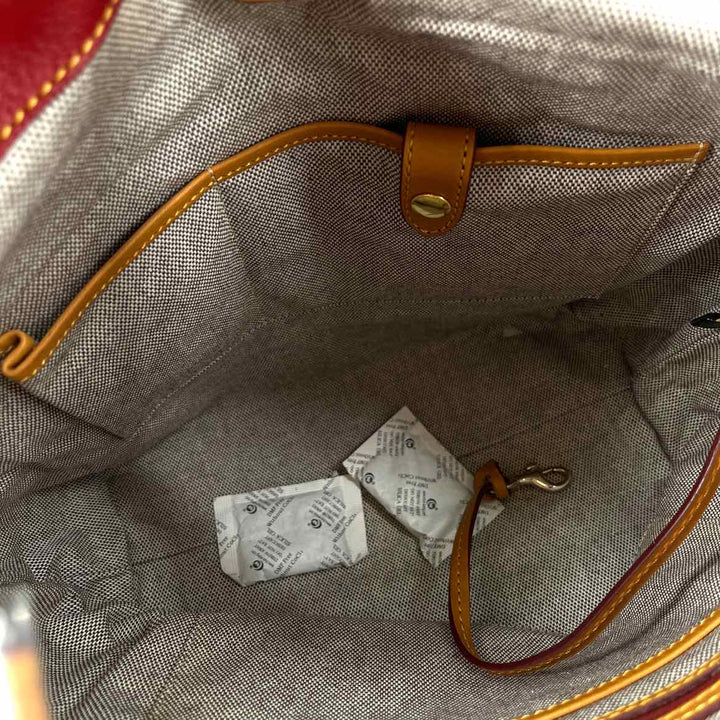 Dooney & Bourke Purse