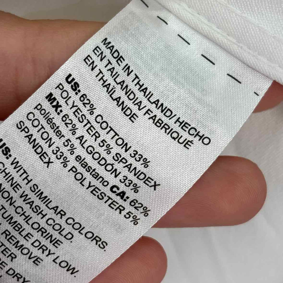 Size M Chico's White Shirt