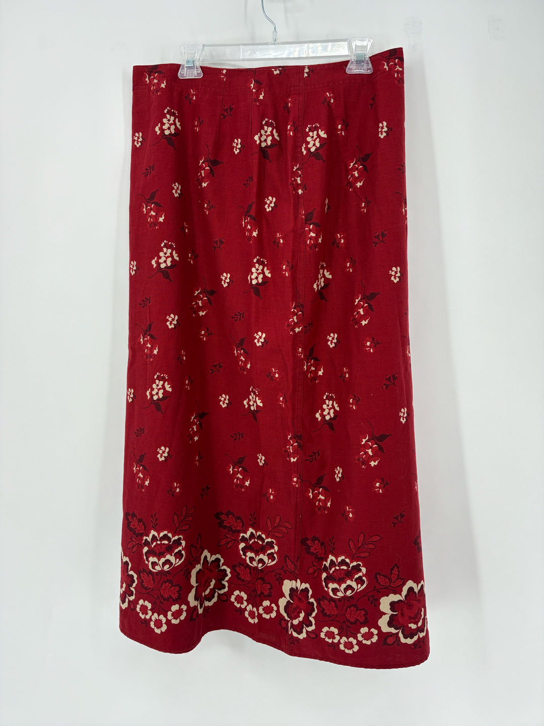 Size 14 EDDIE BAUER Red Print Skirt