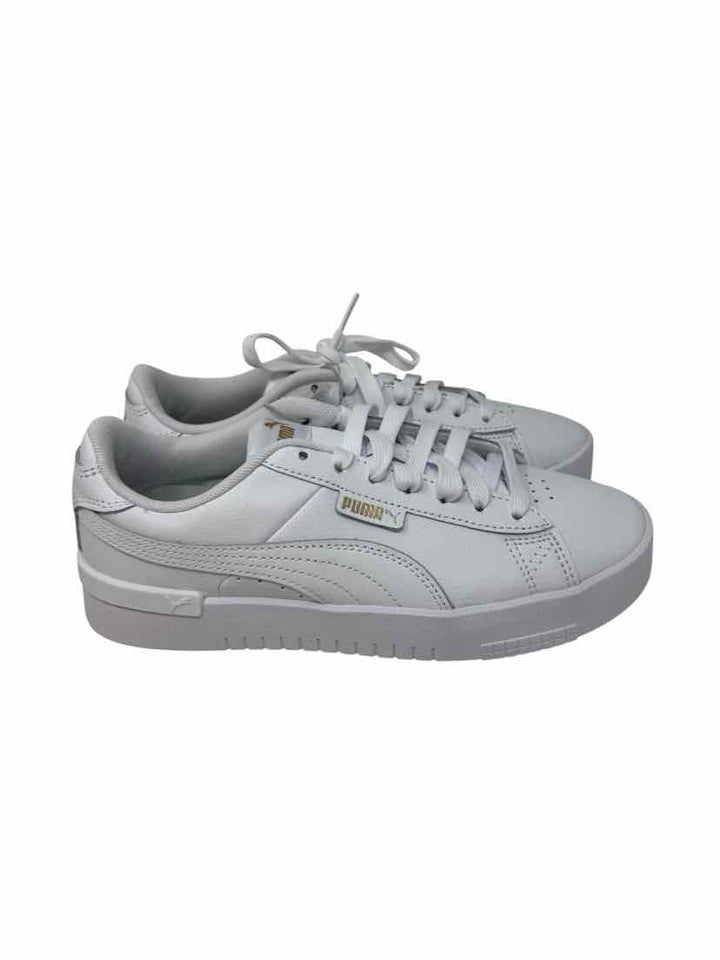 Shoe Size 7 Puma White Leather Sneakers