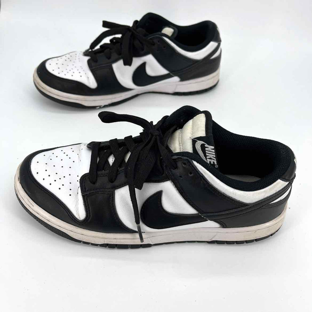 Shoe Size 9 Nike Multi-Color Leather Sneakers