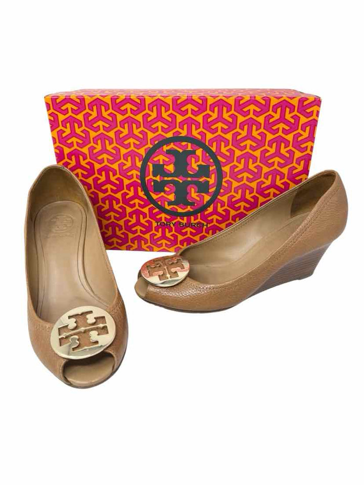 Shoe Size 8.5 Tory Burch Tan Pumps