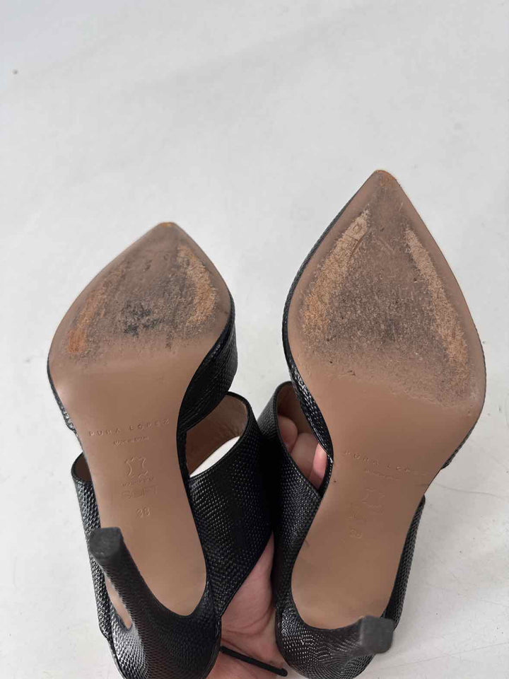 Shoe Size 38 Black Leather Pumps