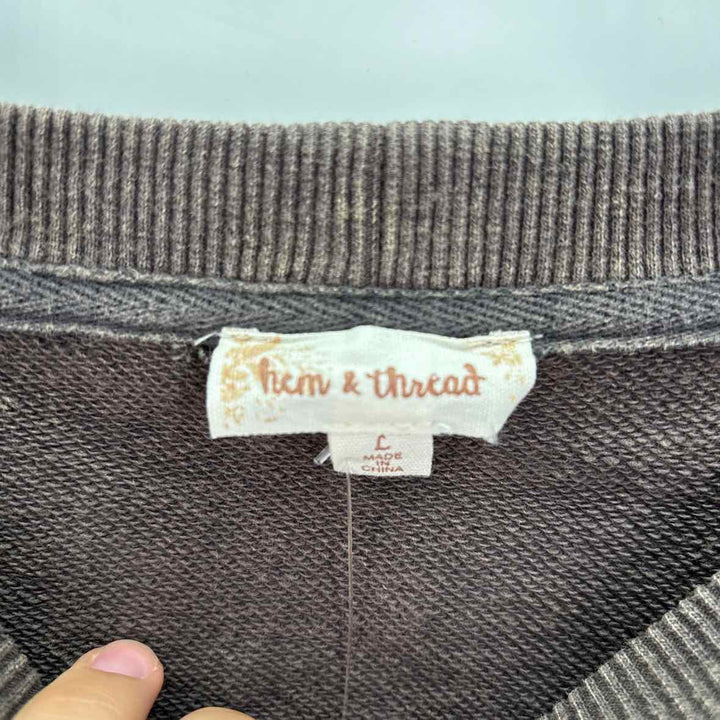 Size L Brown Sweater