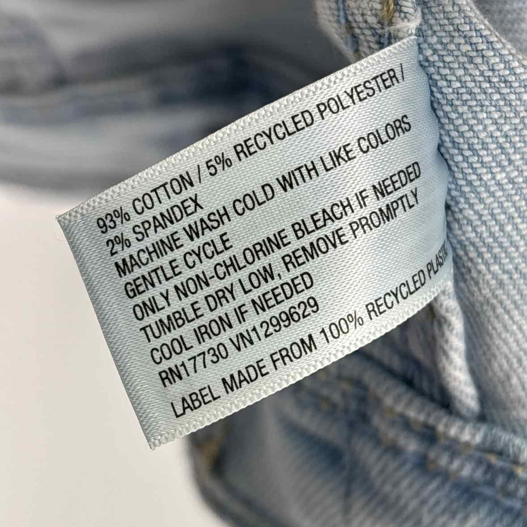 Size 2X AVA & VIV Light Blue Denim Jacket
