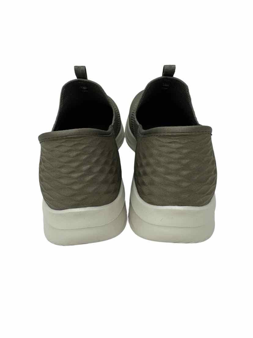 Shoe Size 9 Sketchers Olive Sneakers