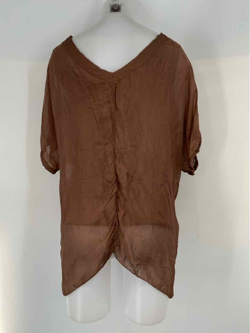 Size M SOFIA VERGARA Brown Sateen Shirt