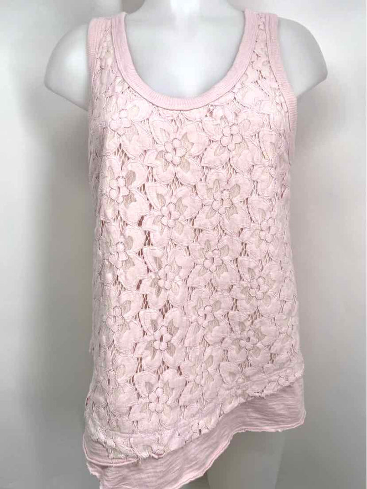Size M Pale Pink Shirt