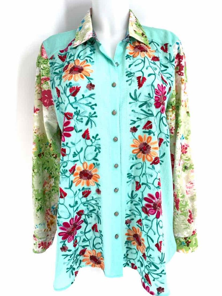 Size M JOHN MARK Blue Shirt