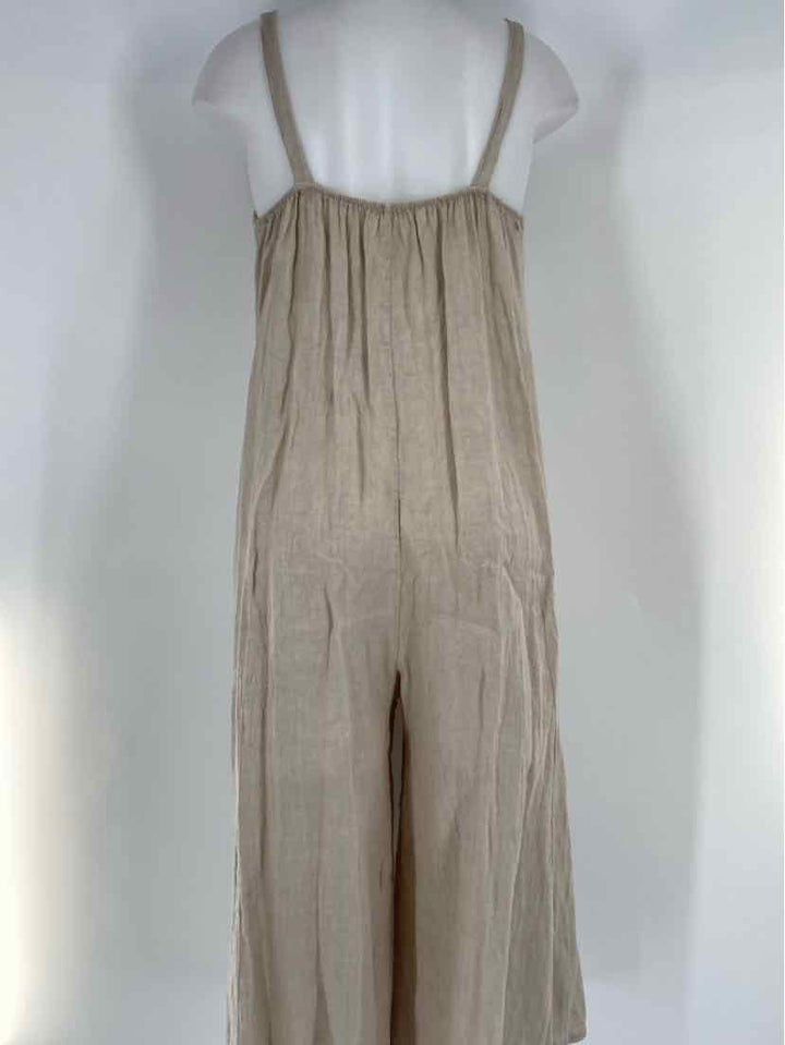 Size M Tan Linen Dress