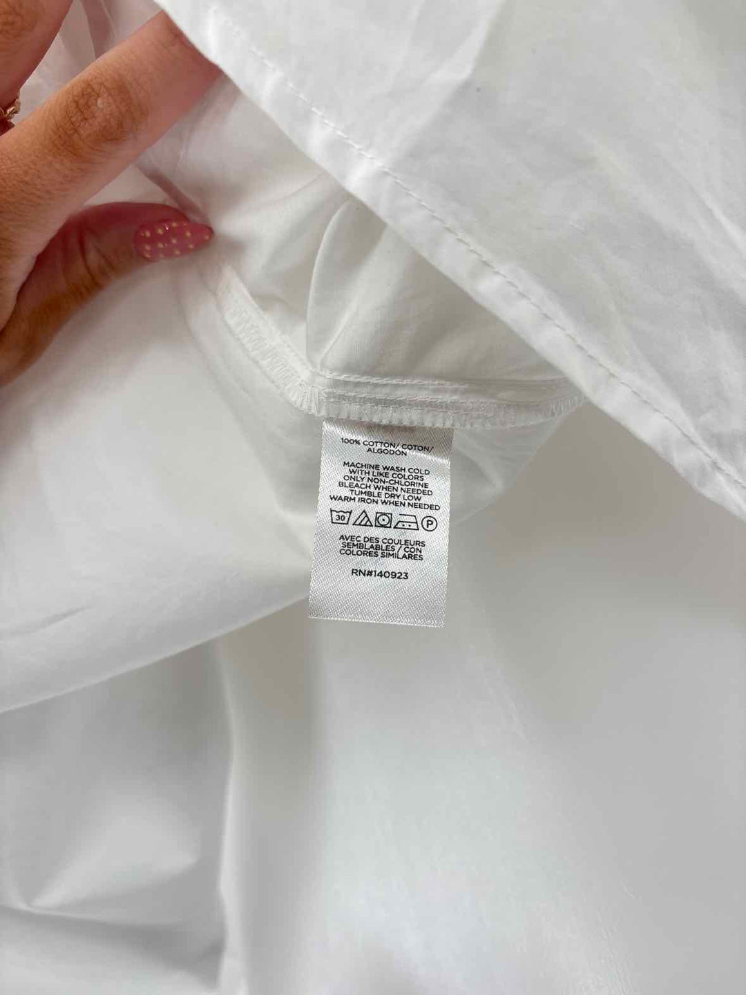 Size M Ann Taylor White Shirt