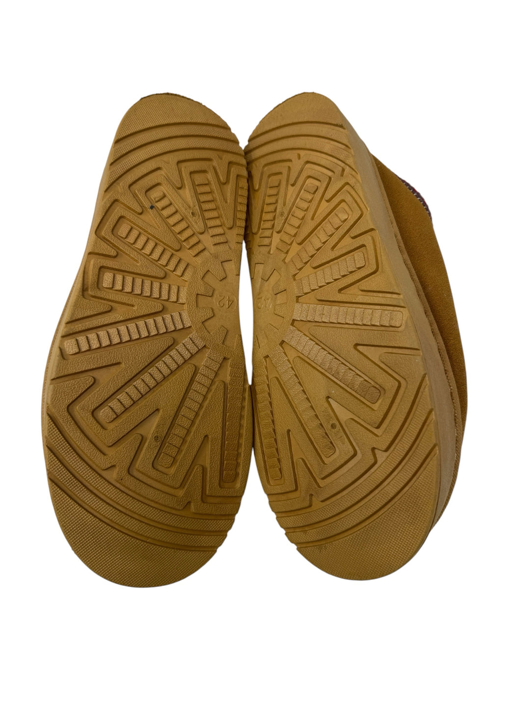 Shoe Size 42 Tan Slippers