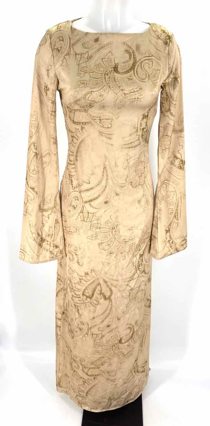 Size 0 Pretty Little Thing Gold Dress