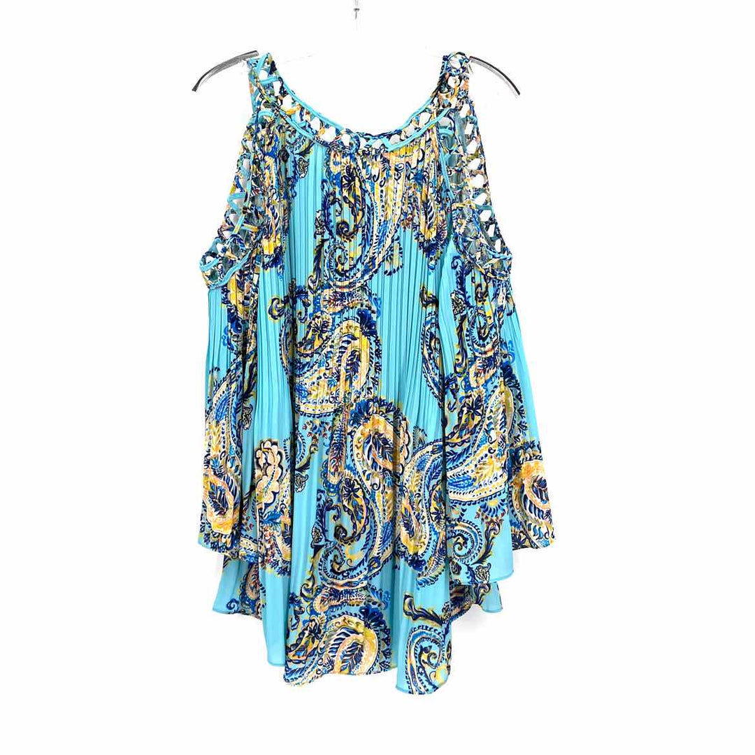 Size 1X Teal Shirt