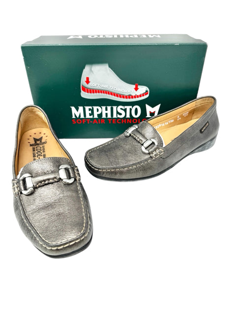 Shoe Size 8.5 Bronze Leather Flats