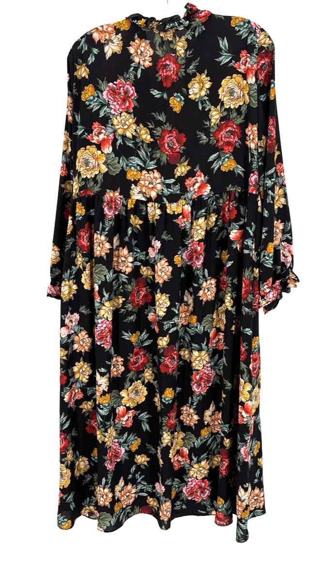 Size L ZARA Black Dress