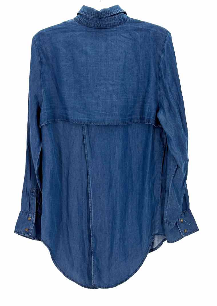 Size XL RACHEL ROY Blue Chambray Shirt