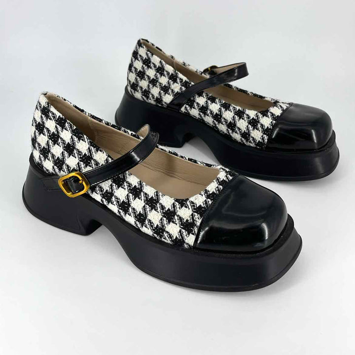 Shoe Size 40 Black Loafers