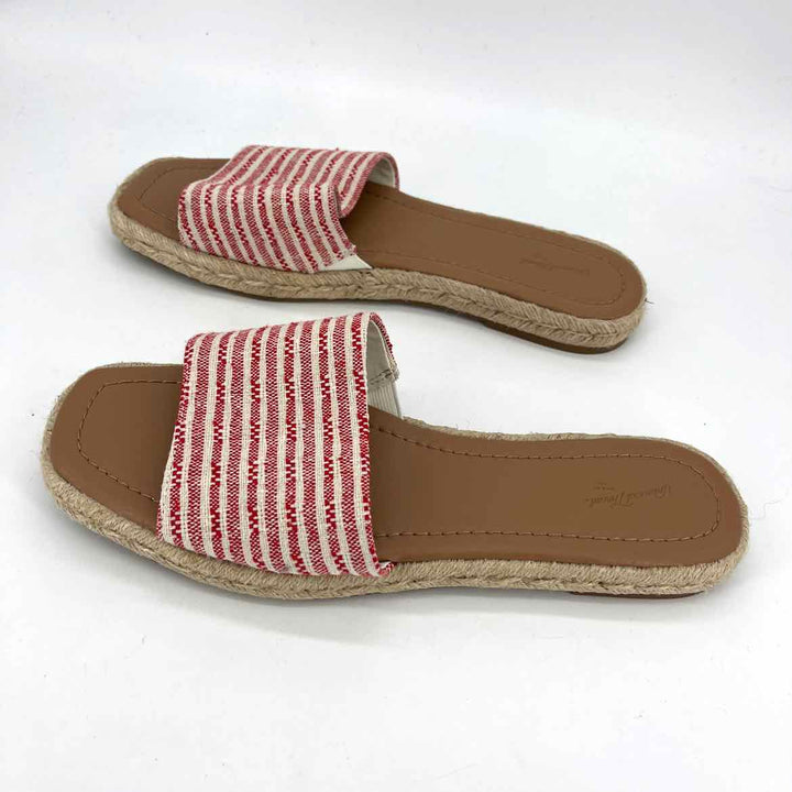 Shoe Size 11 UNIVERSAL THREAD Red Sandals