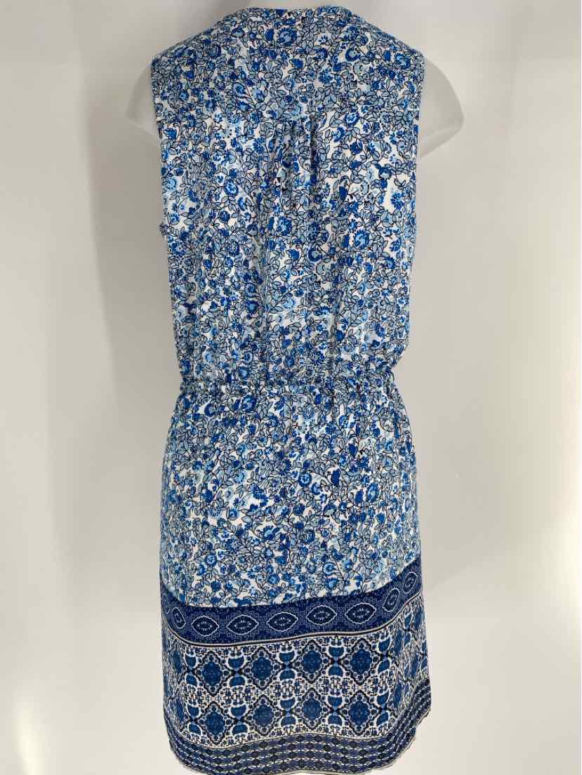 Size M GAP Blue Dress