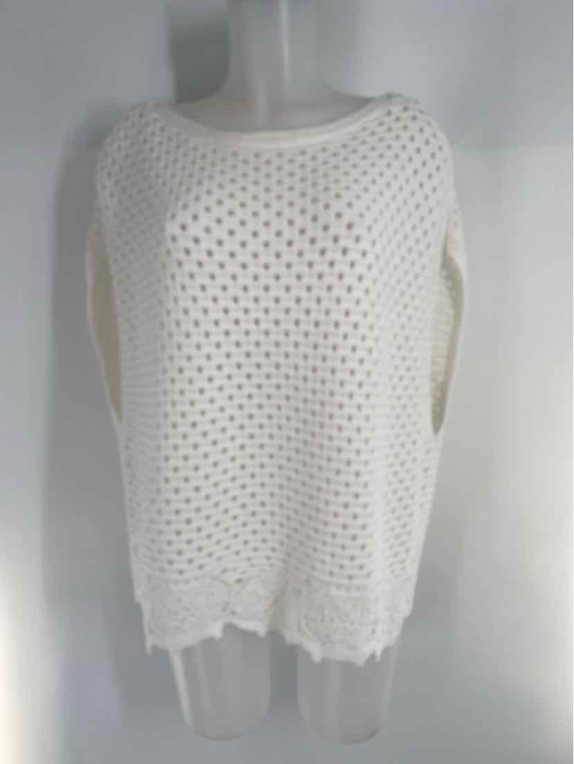 Size M/L Talbots White Knit Sweater
