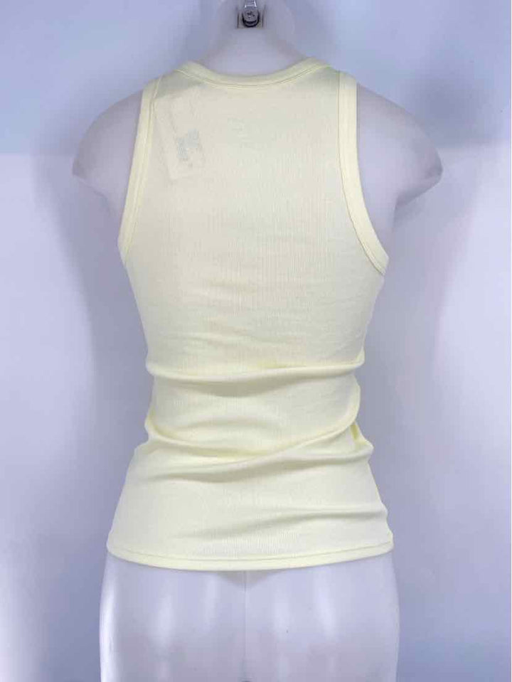 Size M A NEW DAY Yellow Shirt