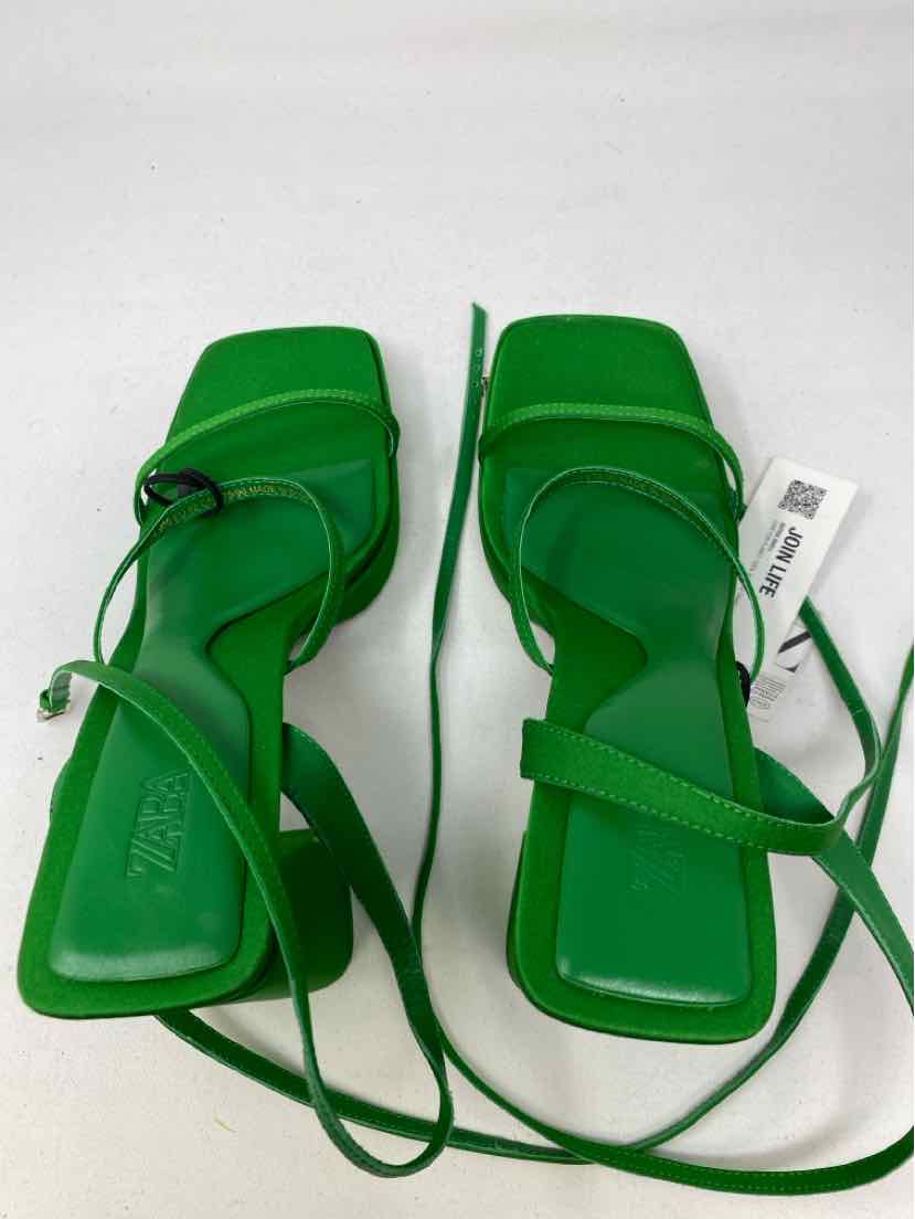 Shoe Size 42 ZARA Green Sandals