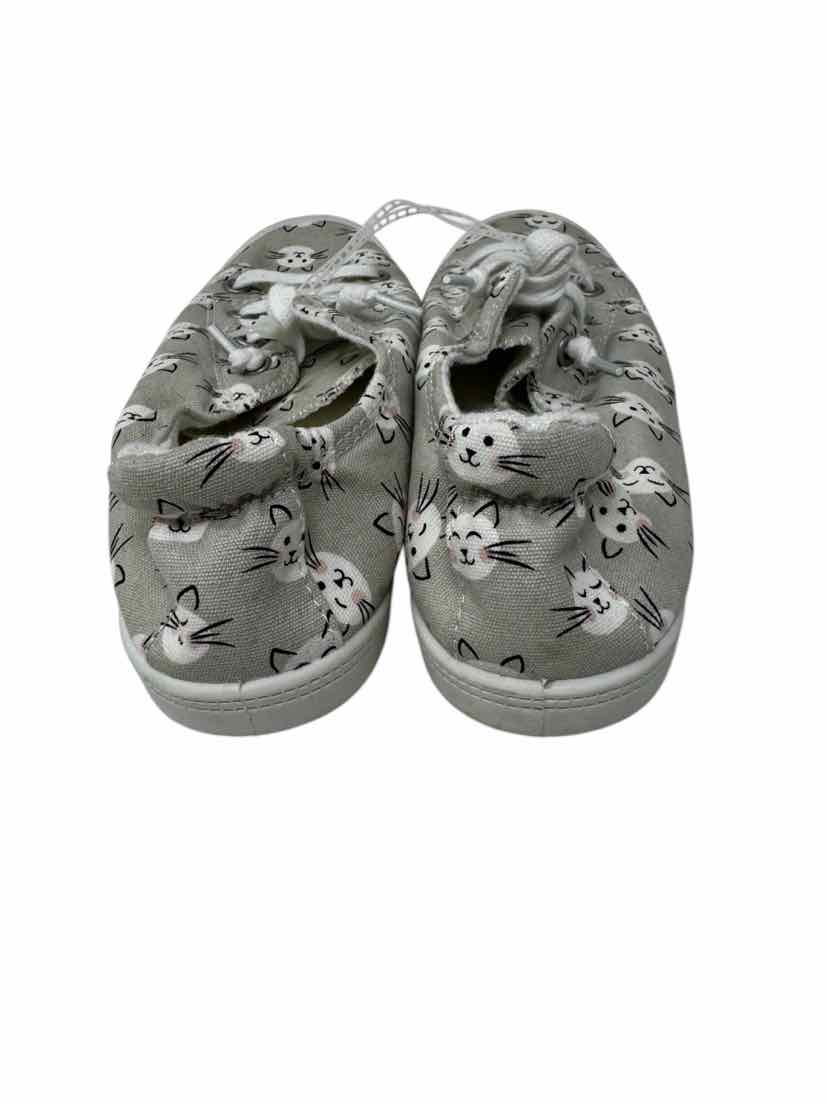 Shoe Size 8 ISSAC MIZRAHI Tan Sneakers