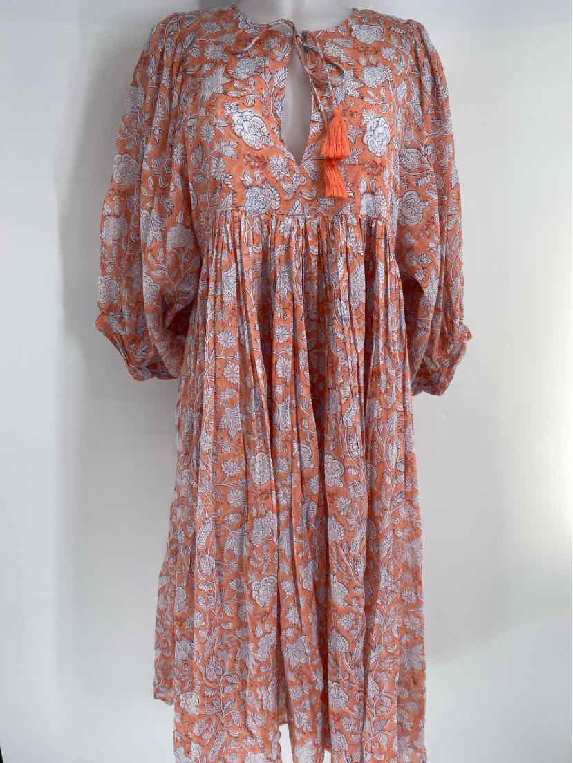 Size M Orange Dress