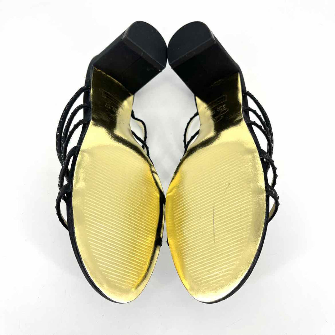 Shoe Size 8 Adrianna Papell Black Heels