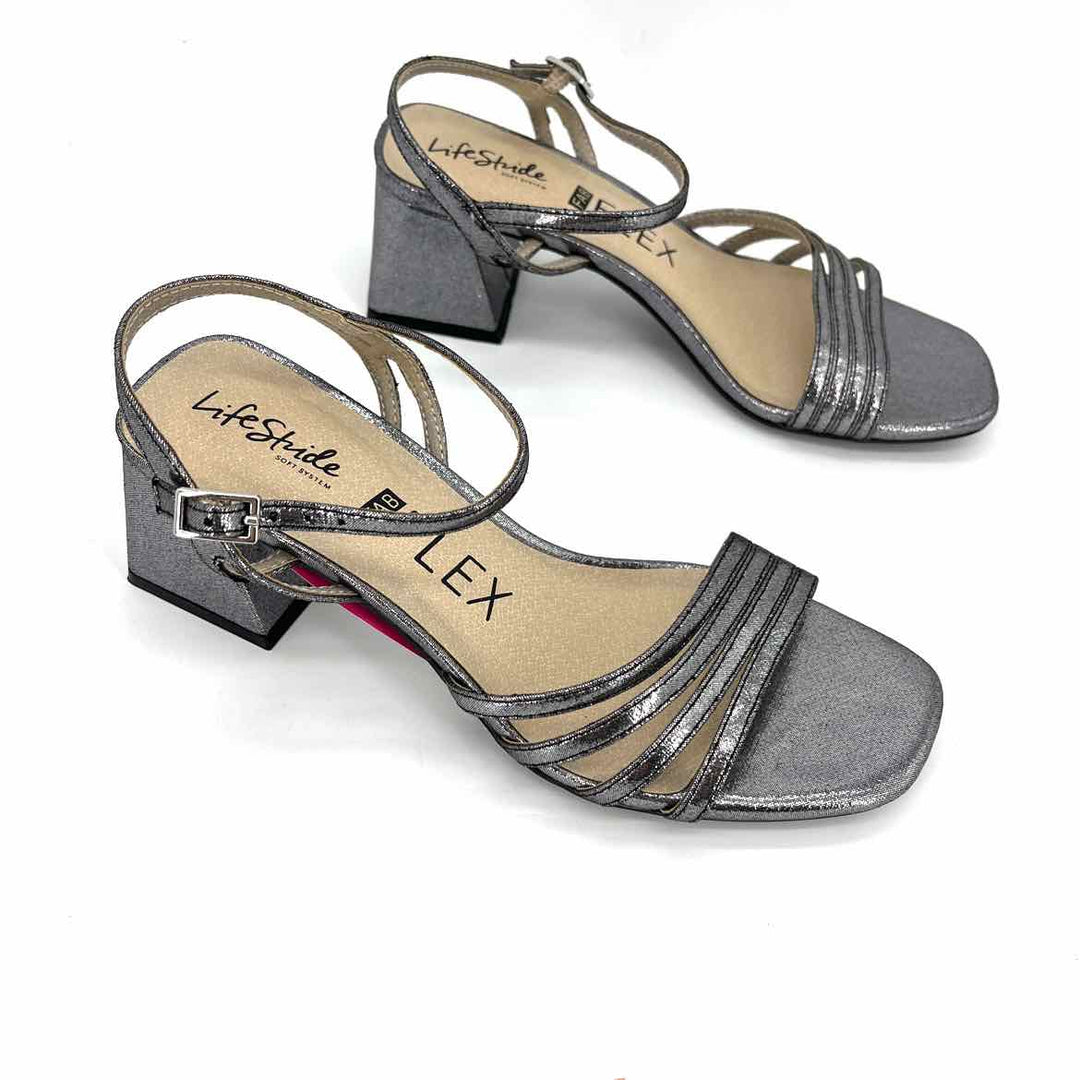 Shoe Size 6 LIFESTRIDE Silver Sandals