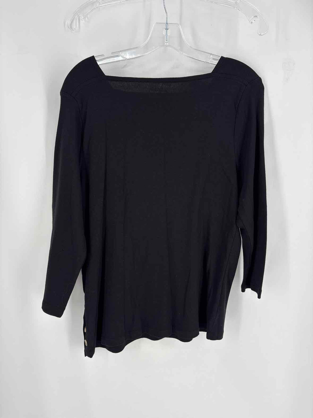 Size L Chico's Black Shirt