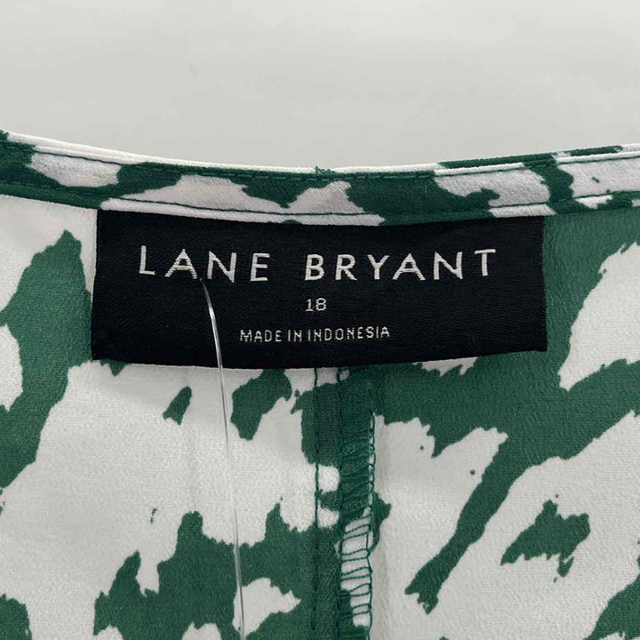 Size 18 LANE BRYANT Green Shirt