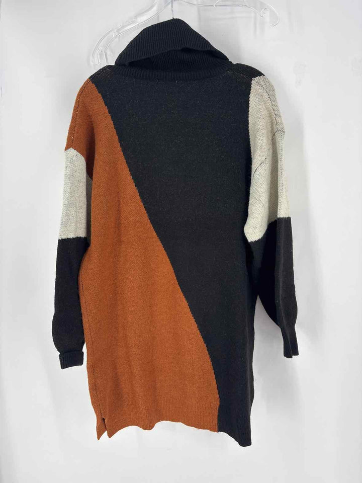 Size M Multi-Color Dress