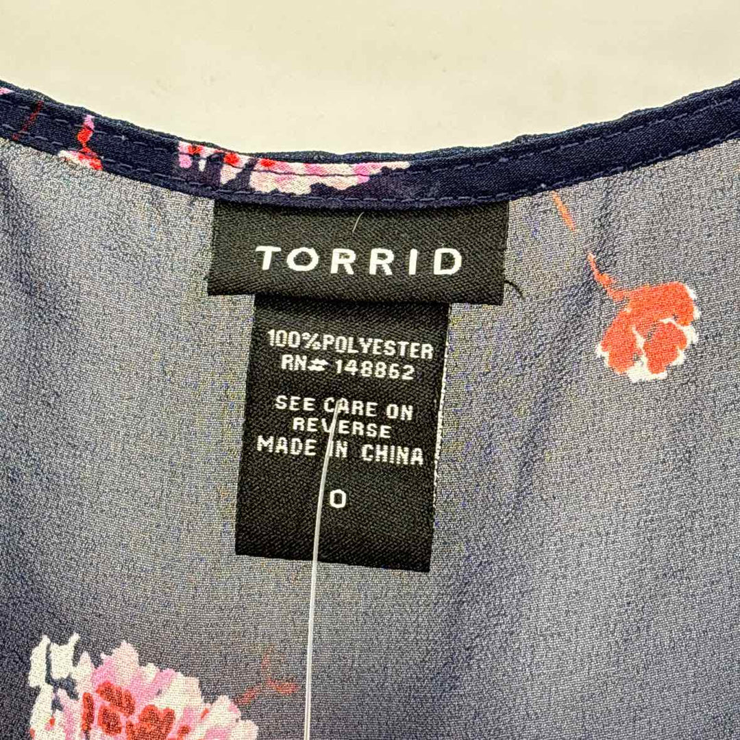 Size 0 Torrid Navy Shorts