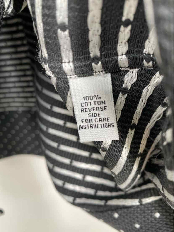 Size X ANN MASHBURN Gray Shirt