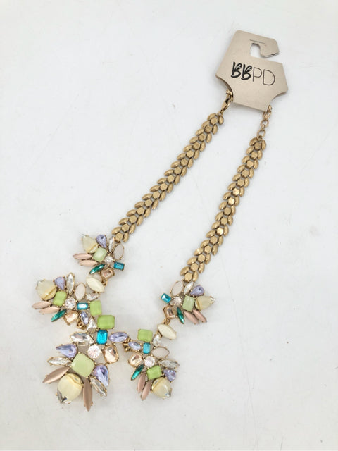 STELLA & DOT Necklace