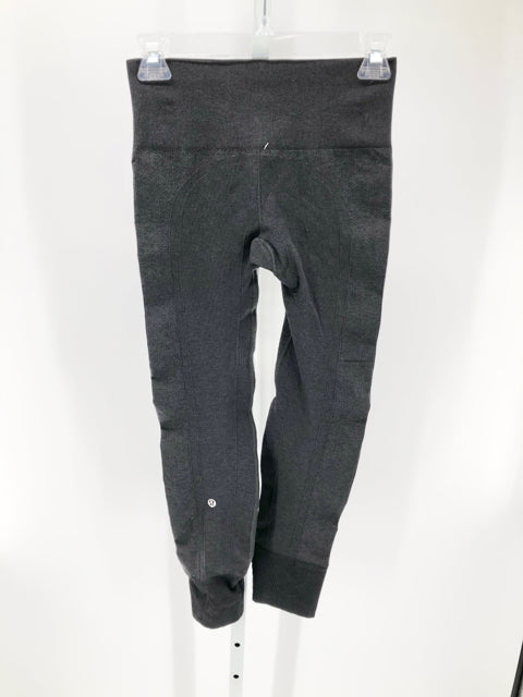 Size M Lululemon Gray Leggings