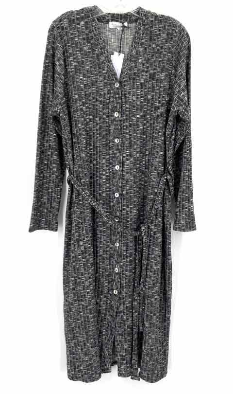 Size 2X MICHAEL STARS Gray Dress