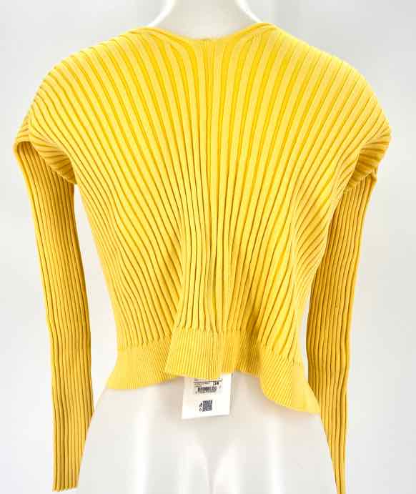 Size 38 Yellow Shirt