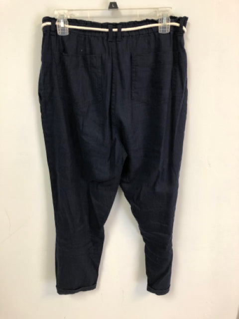 Size M LOU & GREY Pants