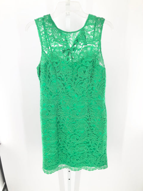 Size M Green Dress